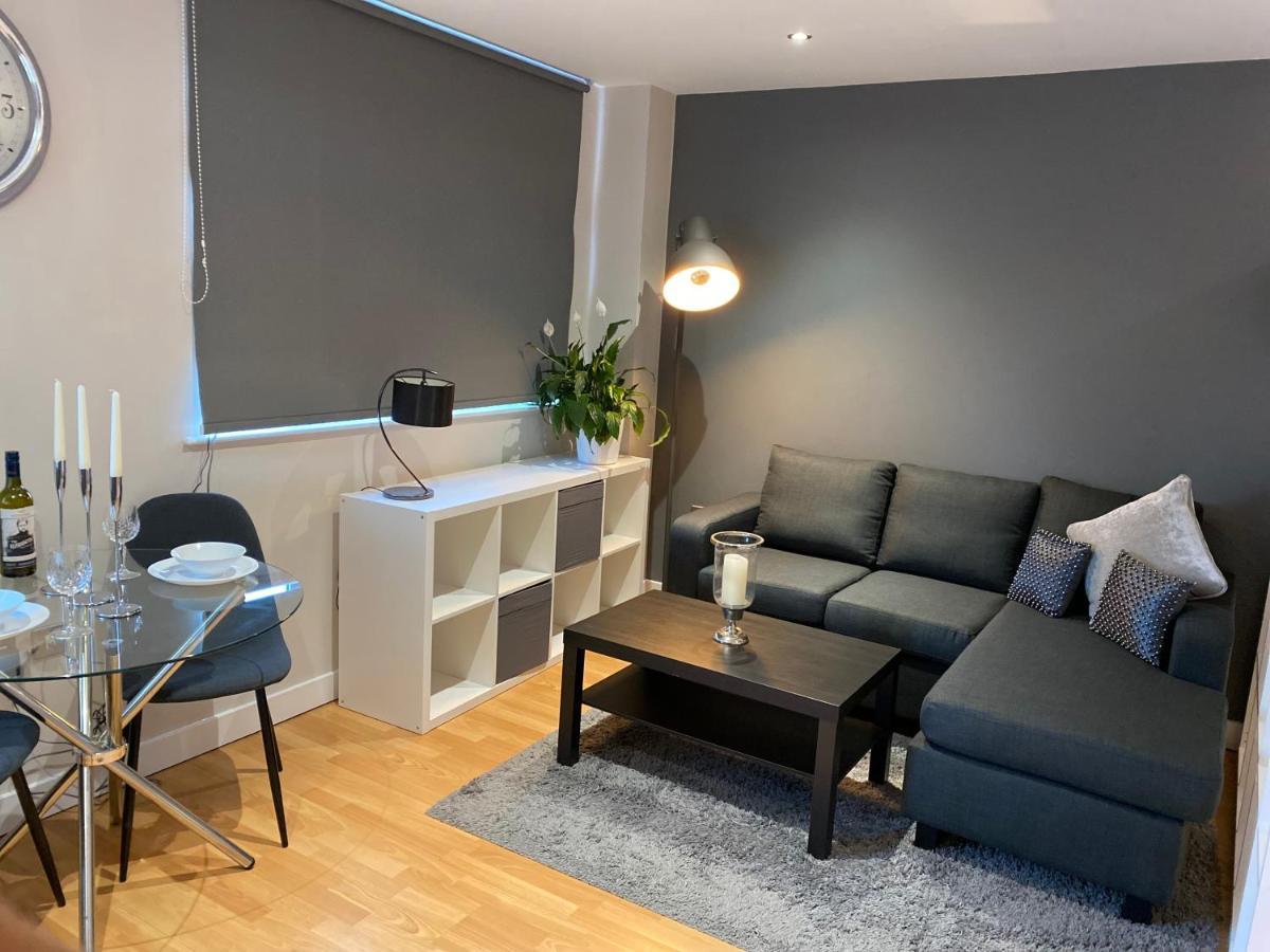 City Centre Modern Studio Apartment - Westone Free Wifi, Gym Access, Netflix 셰필드 외부 사진