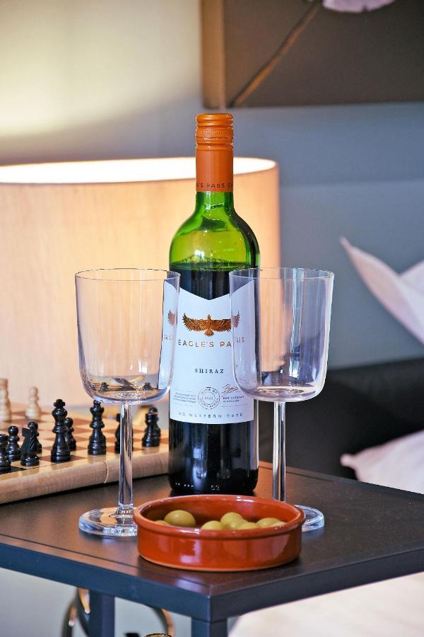 City Centre Modern Studio Apartment - Westone Free Wifi, Gym Access, Netflix 셰필드 외부 사진